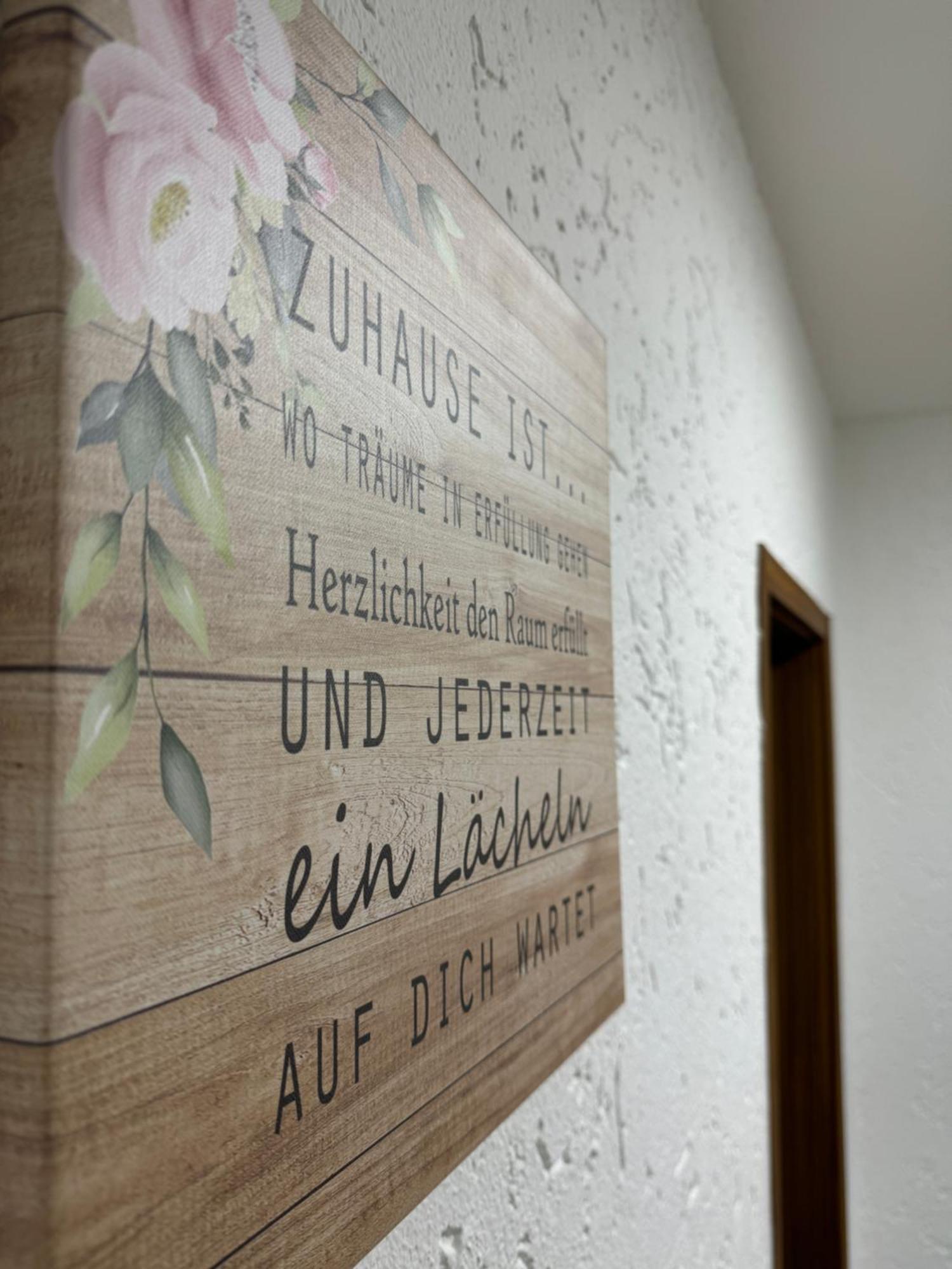 Laras Voll Ausgestattete Gartenwohnung Mit Wlan Und Tv Werne Eksteriør bilde